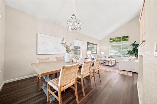 3219 Outlook Dr, Rocklin, CA 95765