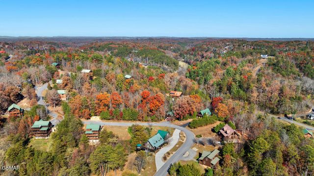 1347 Zachary Thomas Lane, Sevierville, TN 37876