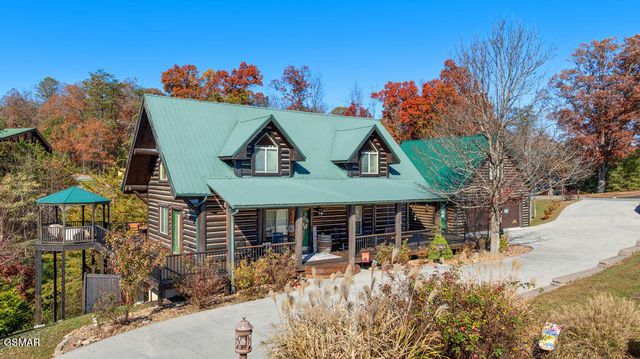 1347 Zachary Thomas Lane, Sevierville, TN 37876