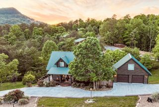 1347 Zachary Thomas Lane, Sevierville, TN 37876