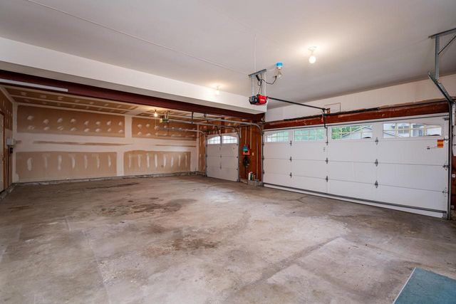 9009 33rd AVENUE, Kenosha, WI 53142