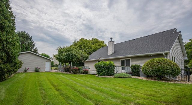 9009 33rd AVENUE, Kenosha, WI 53142