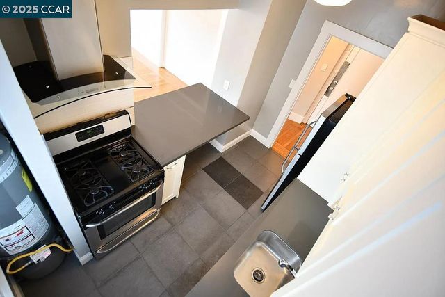 3040 Telegraph Ave 6, Berkeley, CA 94705