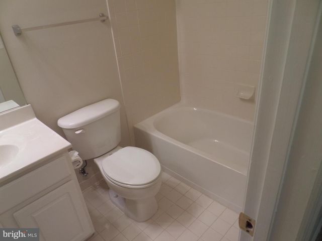 43762 LEES MILL SQ, Leesburg, VA 20176