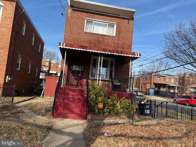 530 OGLETHORPE ST NE, Washington, DC 20011