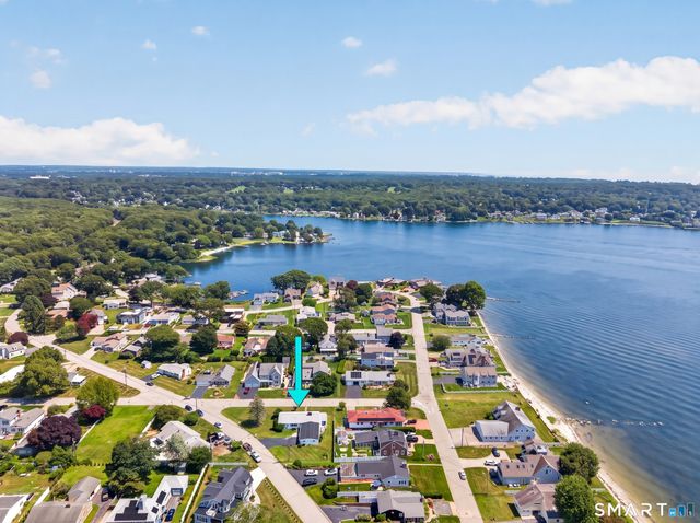 4 Race Rock Road, Waterford, CT 06385