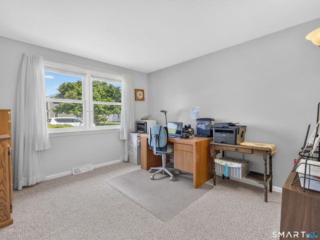 4 Race Rock Road, Waterford, CT 06385