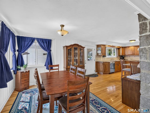 4 Race Rock Road, Waterford, CT 06385