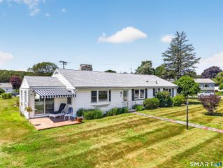 4 Race Rock Road, Waterford, CT 06385