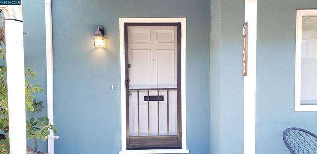 6130 Van Fleet Ave, Richmond, CA 94804