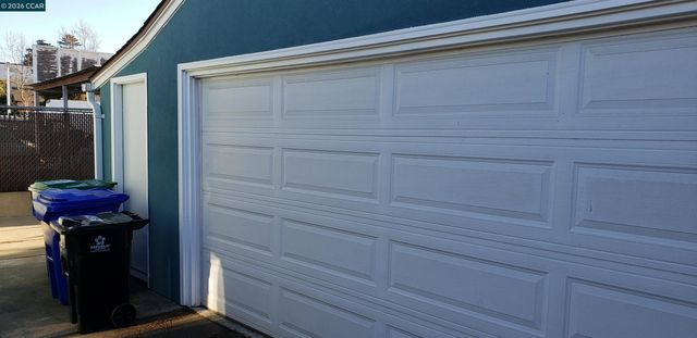 6130 Van Fleet Ave, Richmond, CA 94804