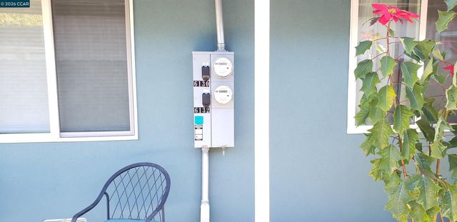 6130 Van Fleet Ave, Richmond, CA 94804