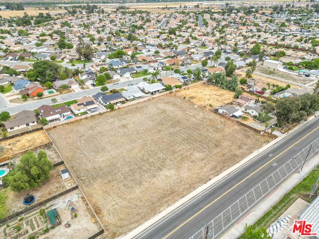 636 Idyllwild Drive, San Jacinto, CA 92583