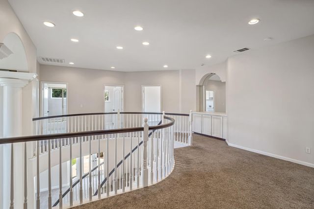 7188 N Stacia Avenue, Fresno, CA 93720