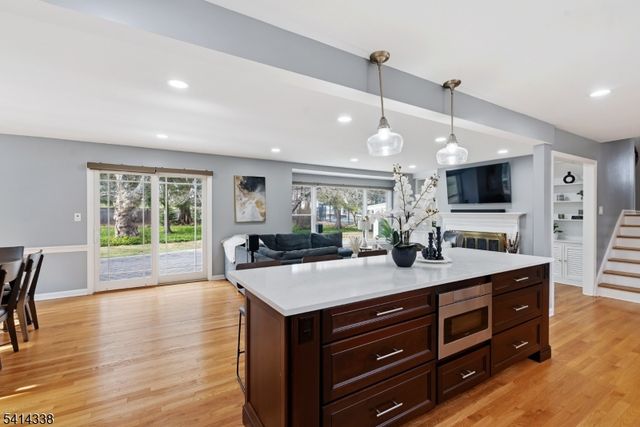 3 Starlight Dr, Morris Twp., NJ 07960