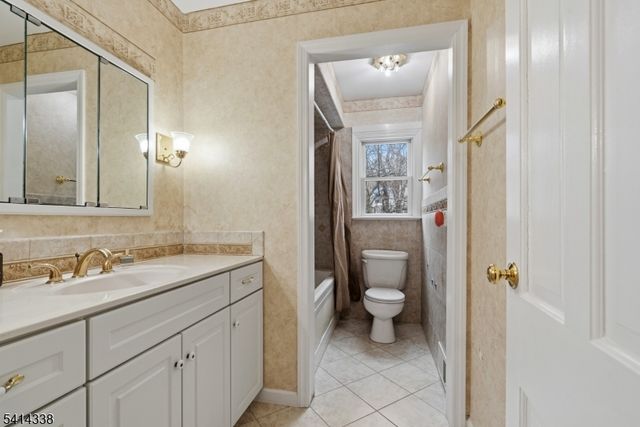 3 Starlight Dr, Morris Twp., NJ 07960