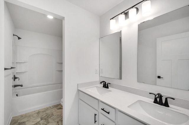 12433 Holden Way, Rogers, MN 55374