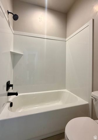 1198 W GRAYHAWK LOOP, Roosevelt, UT 84066