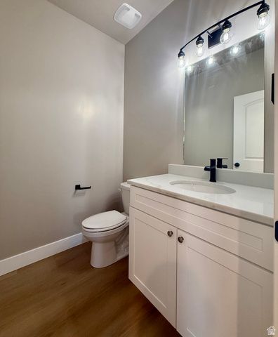 1198 W GRAYHAWK LOOP, Roosevelt, UT 84066