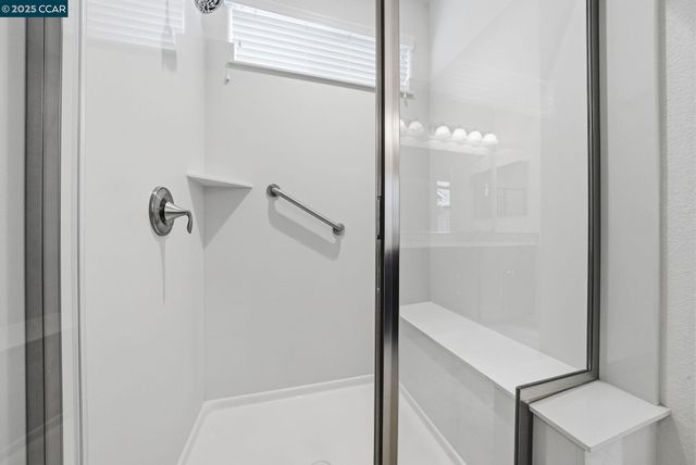 4213 Hovnanian Dr, Sacramento, CA 95834