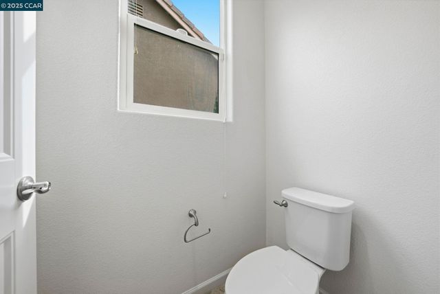 4213 Hovnanian Dr, Sacramento, CA 95834