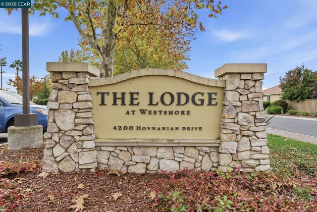 4213 Hovnanian Dr, Sacramento, CA 95834