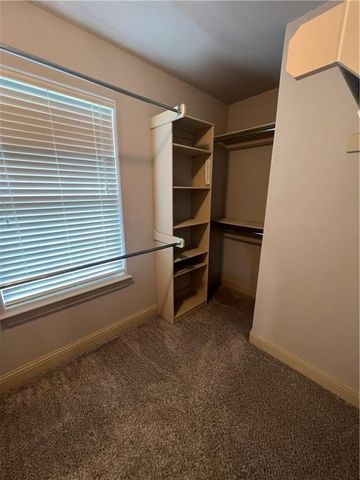 2002 SW Price Avenue, Lowell, AR 72745