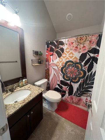 2002 SW Price Avenue, Lowell, AR 72745