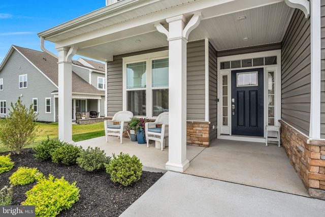 102 GRAND OVERLOOK DR, Gettysburg, PA 17325