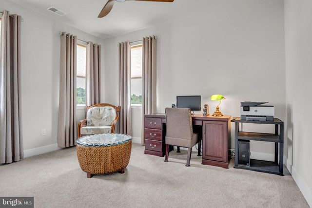 102 GRAND OVERLOOK DR, Gettysburg, PA 17325