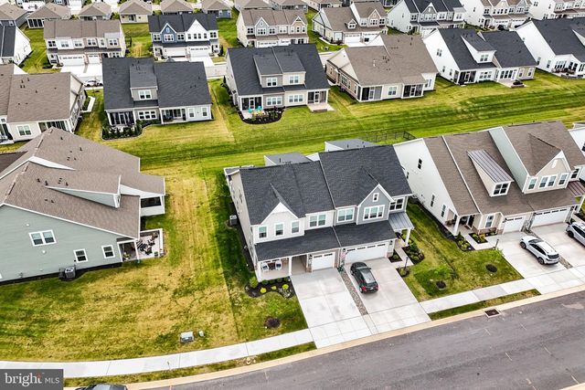 102 GRAND OVERLOOK DR, Gettysburg, PA 17325