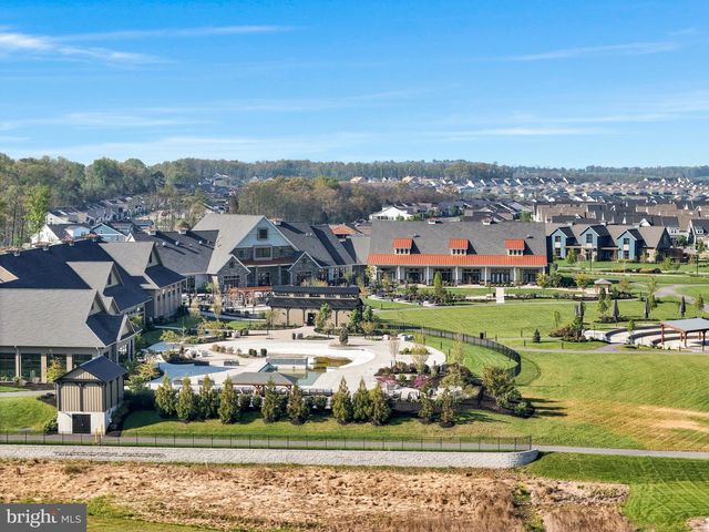 102 GRAND OVERLOOK DR, Gettysburg, PA 17325
