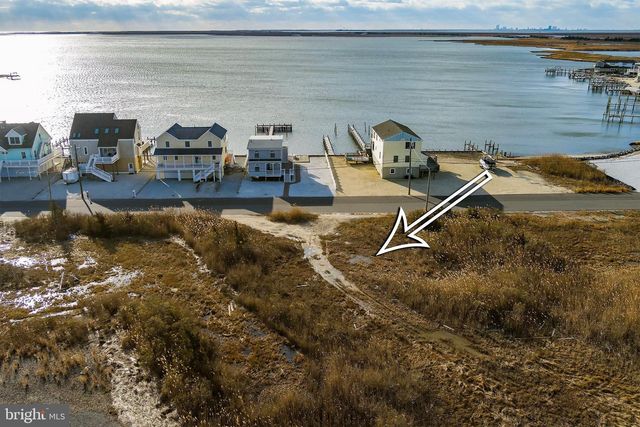 14 PARKER ROAD, Tuckerton, NJ 08087