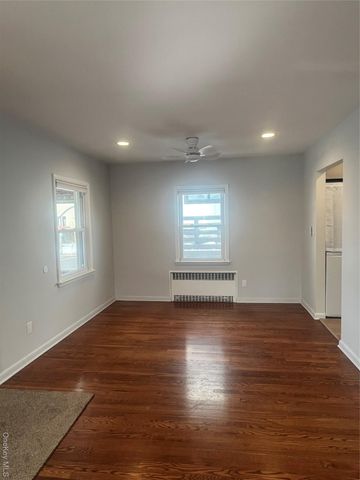 50 Arizona Avenue Main, Long Beach, NY 11561