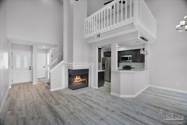 601 Burgess Rd J2, Pensacola, FL 32503