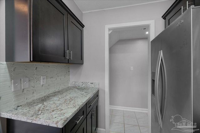 601 Burgess Rd J2, Pensacola, FL 32503