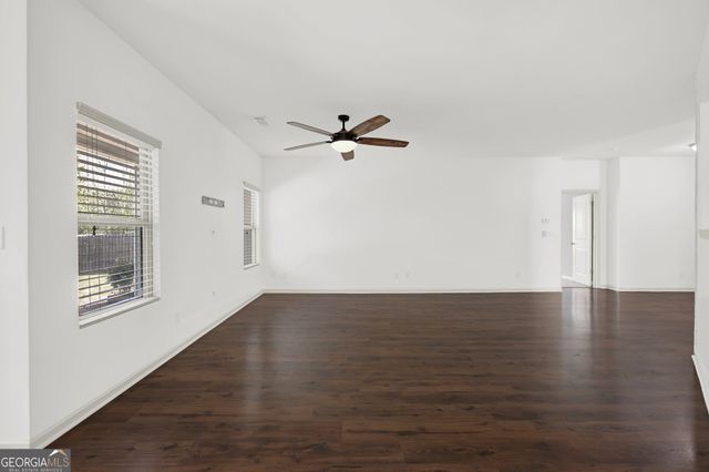 11 Canyon Trail SE, Cartersville, GA 30121