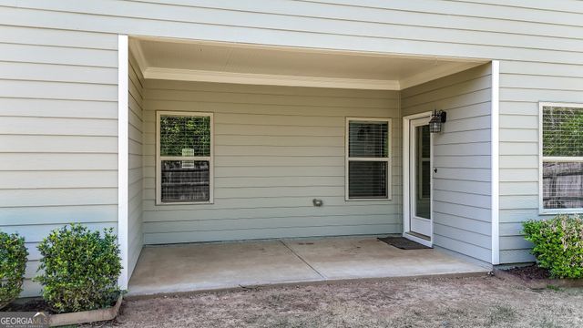 11 Canyon Trail SE, Cartersville, GA 30121