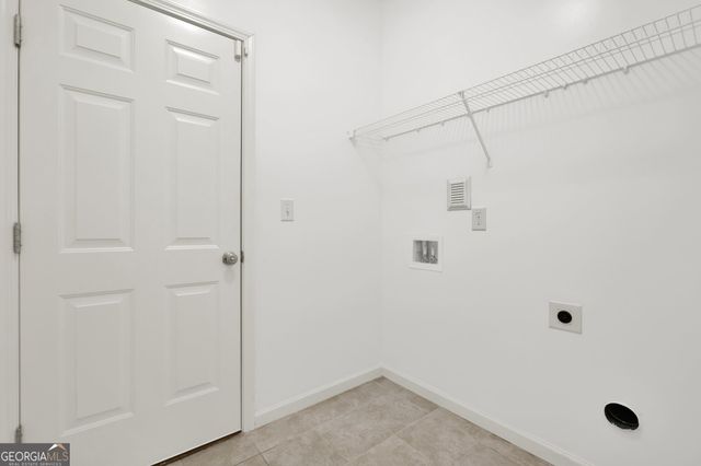 11 Canyon Trail SE, Cartersville, GA 30121