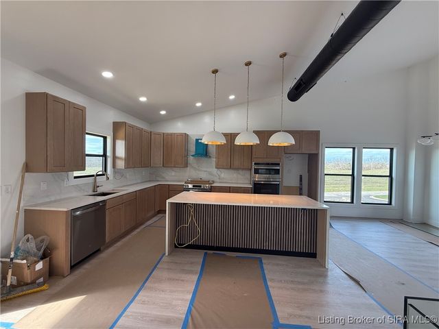 1019 Ridgeview Drive, Jeffersonville, IN 47130