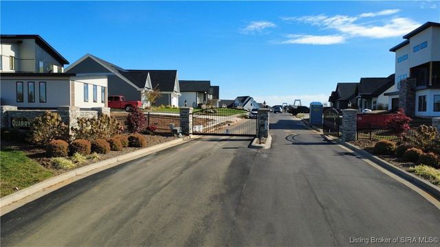 1019 Ridgeview Drive, Jeffersonville, IN 47130