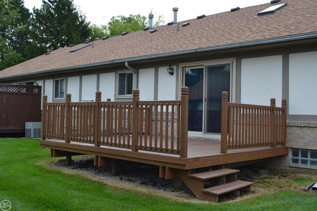 40780 Magnolia East Drive, Clinton Twp, MI 48038