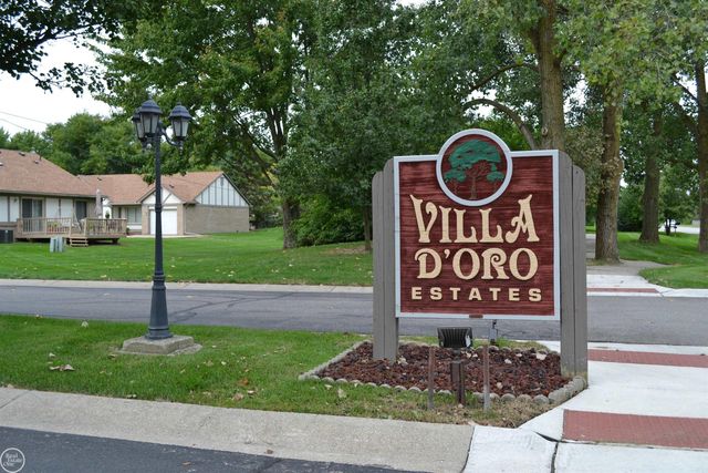 40780 Magnolia East Drive, Clinton Twp, MI 48038