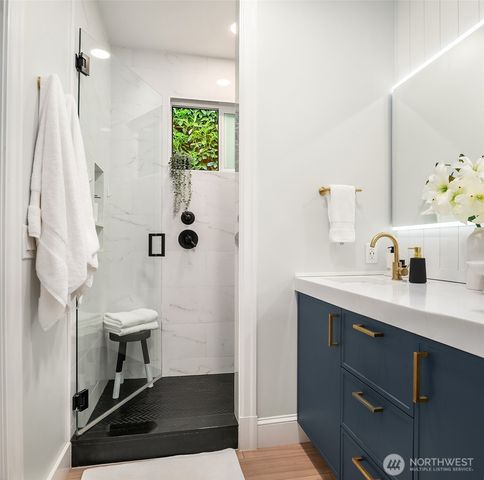 601 Fullerton Avenue, Seattle, WA 98122
