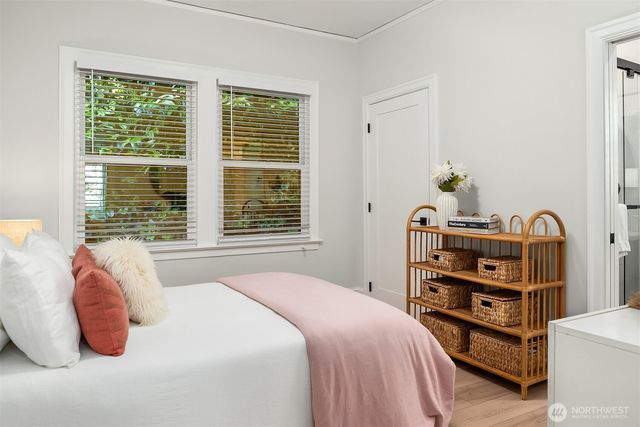 601 Fullerton Avenue, Seattle, WA 98122