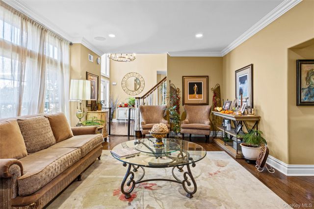 38 Hamlet Drive, Mount Sinai, NY 11766