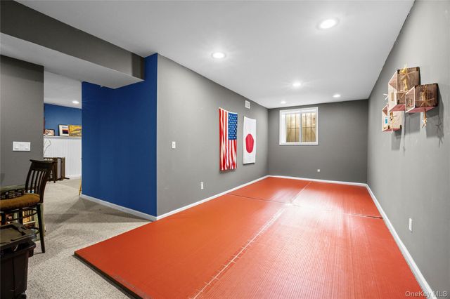 38 Hamlet Drive, Mount Sinai, NY 11766