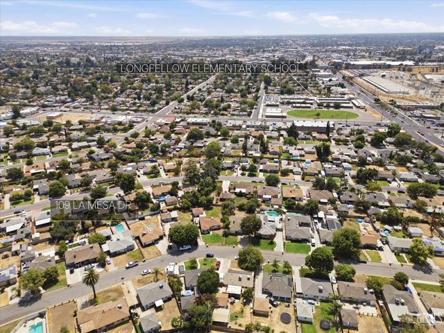 109 La Mesa Drive, Bakersfield, CA 93305