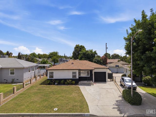 109 La Mesa Drive, Bakersfield, CA 93305