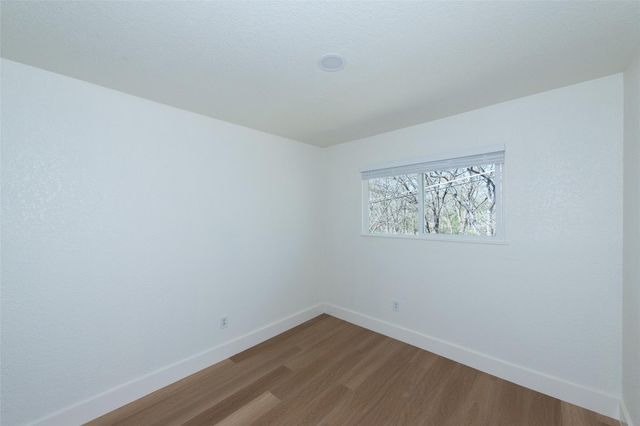 2704 Catalina DR B, Austin, TX 78741